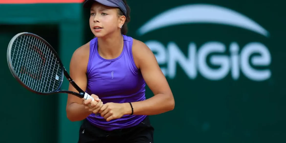 jovem-tenista-brasileira-conquista-roland-garros-junior